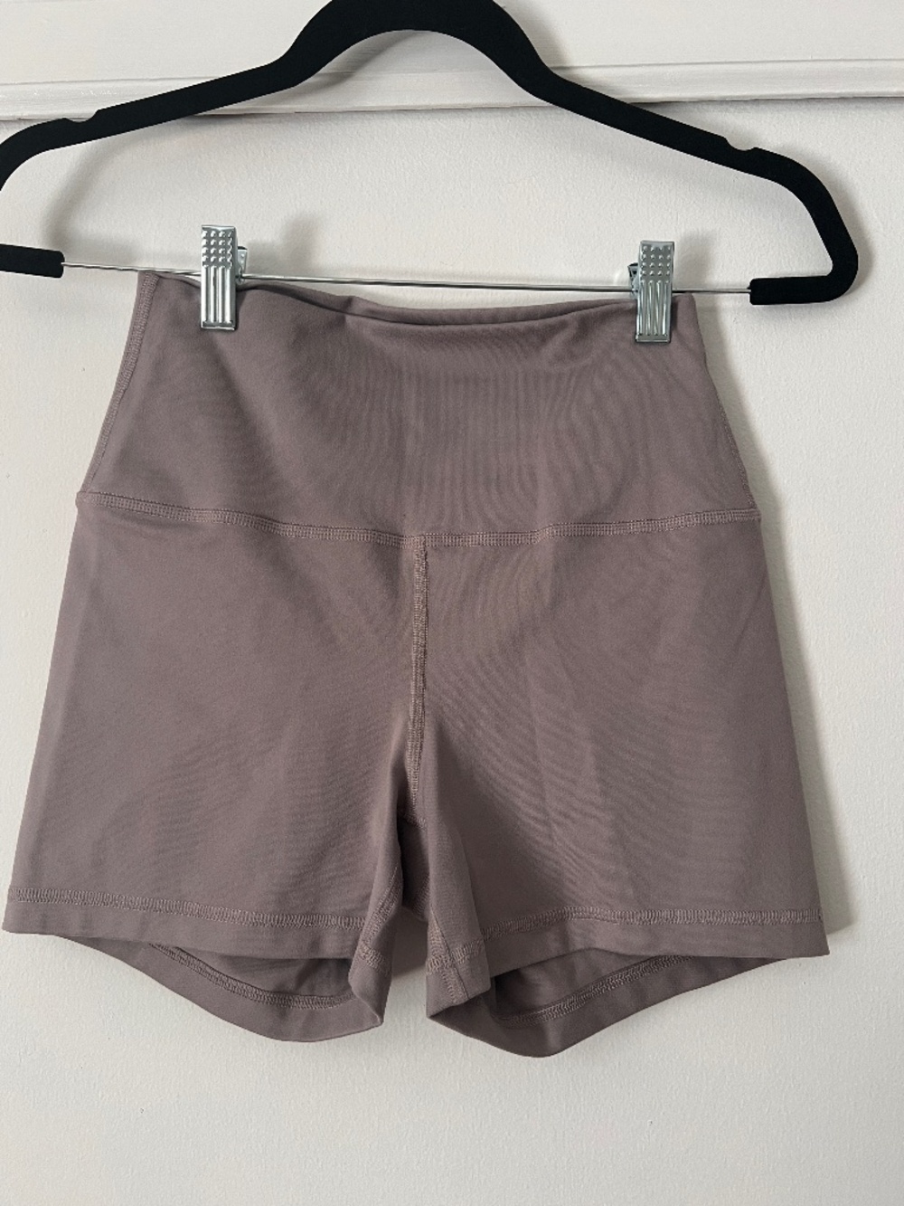 Gully Hicks Recharge high-waisted active shorts